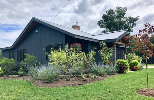 Southfield House | Konkapot Cottage, Pastoral Bliss With Wide Views