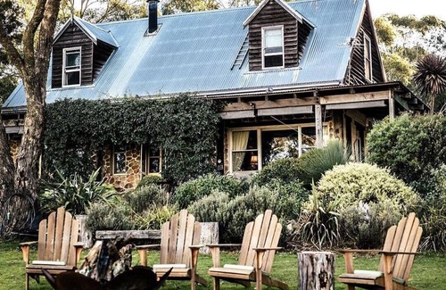 Rydal House | KOOKAWOOD - views/fire place/200 acres