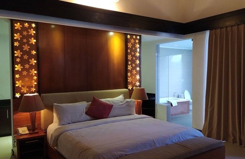 Gianyar Villa | Kori Maharani Villas - Transit Room with Pool Access ( Max 5 Hours Used Only )