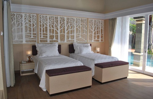 Gianyar Bed & Breakfast | Kori Maharani Villas - Lagoon Pool Access 1