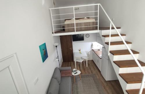 Debrecen Apartment | Kossuth Garden
