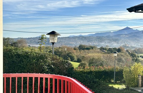 Hondarribia Apartment | Kostoenea - Jasmin rural apartment by the sea