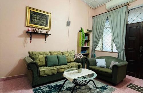 Bandar Kota Bharu House | Kota Bharu Homestay