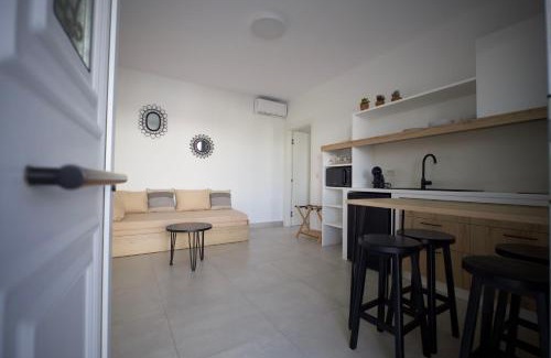 Skiros Apartment | Kotinos Luxury Suites