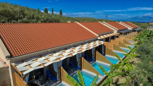 Amoudi Apartment | Kozanos Suites with Private Pool
