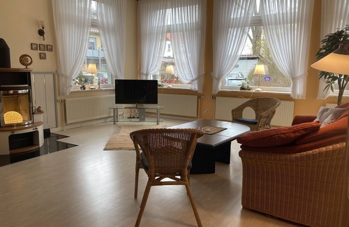 Dahme Apartment | "krähenhorst" Wohnen mit Charme auf 100 m² in der Historischen Villa Seeperle