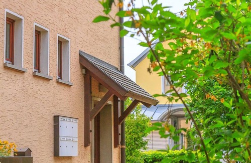 Staffelstein Apartment | Kräuterstube | Helle Wohnung (40qm) mit großem Balkon im 1. OG