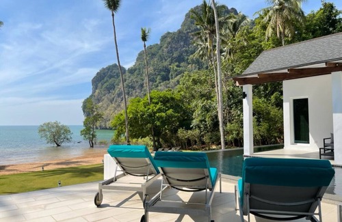 Krabi Villa | Krabi Beach Front Villa near AoNang