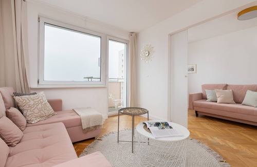 Kamienna Gora Apartment | Krasickiego 12 | Apartment in Gdynia | Two Bedrooms | Balcony
