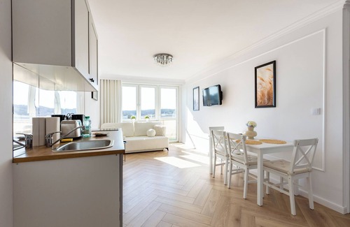 Kamienna Gora Apartment | Krasickiego Chic Studio
