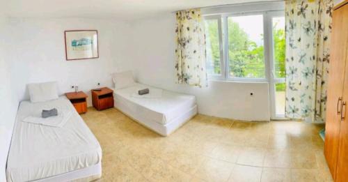 Byala House | Krimski Guest House and Bungalows