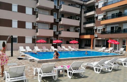 Veliko Gradiste Apartment | Kristi Lux NEW 1-bedroom apartment with Pool, Balcony and FREE Parking
