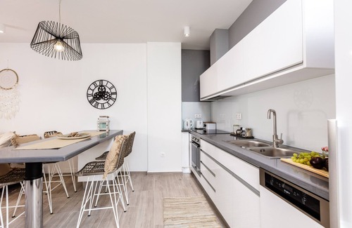 Rethymno Apartment | Kristin's Place with sauna, a modern apt in Rethymno Old Town