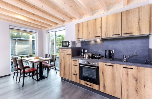 Hallschlag House | Kronenburger Countryside Stay
