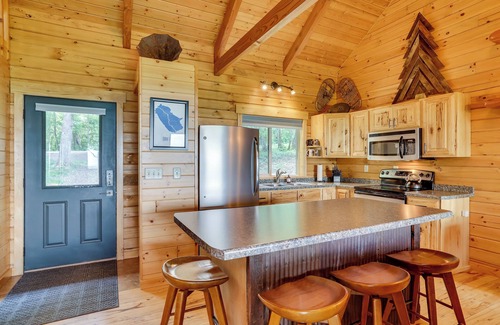 Mindoro Cabin | 'Krueger' Cabin w/Views in Mindoro!