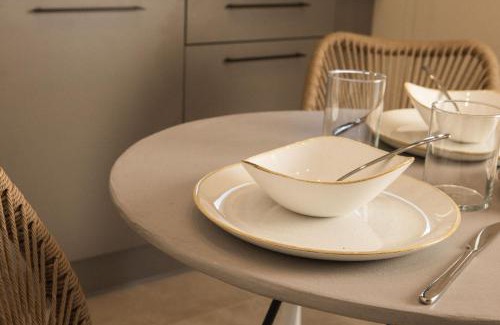 Psarou Apartment | Krystalias luxury studio