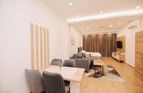 Visoko Apartment | KS Apartments - Studio Apartment with City View A3