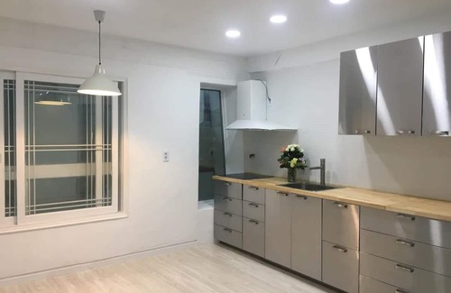 Seongnae-dong Apartment | KSPO, Asan Hosp. Olympic park, Super duplex for 10