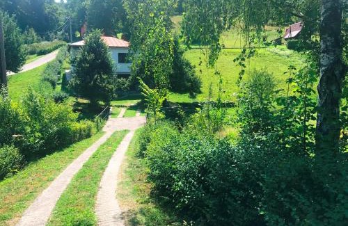 Mrzla Vodica House | Kuća Pink