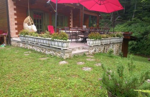 Krasic Villa | Kuća za odmor uz rijeku Slapnica, u Parku prirode Žumberak, finska sauna i jacuzzi