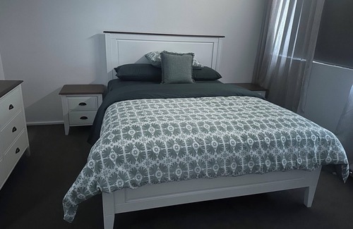Merewether Apartment | Kui Seaside Escape - Oceanview Apartment