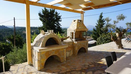 Douliana Villa | Kukuwaia