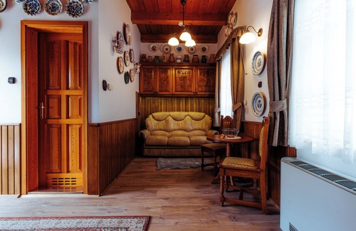 Eger House | Kulacs Csárda & Panzió