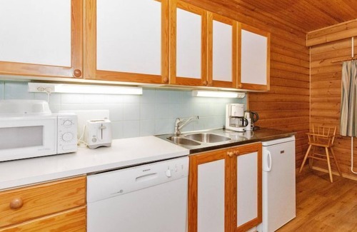 Bomba House | Kulta-käkönen 10 By Bomba by Interhome