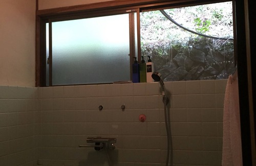 Tanabe House | Kumano Kodo Winery Guest House