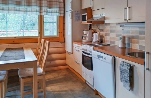 Akaslompolo House | Kurjenpuola by Interhome
