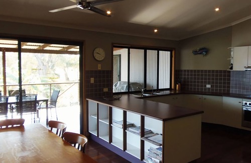 Rainbow Beach House | Kurrawah - Rainbow Beach. Modern Coastal Decor. Walk to beach and main street