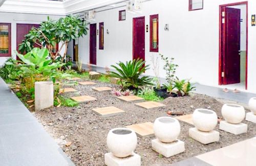 Jombang Hotel | Kusuma Guest House Jombang RedPartner near Station Jombang