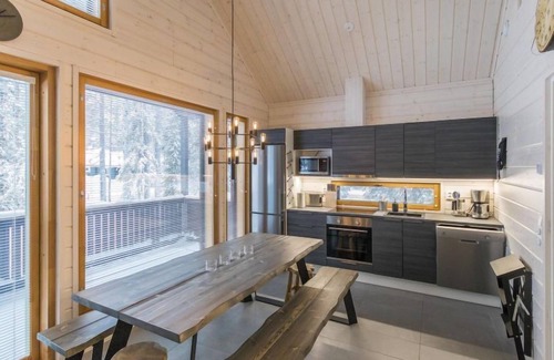 Akaslompolo House | Kuuraparta A by Interhome