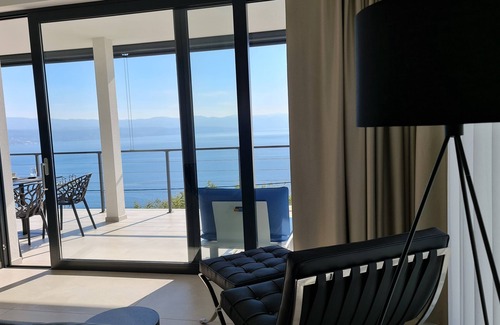 Bregi Apartment | Kvarner luxury suite by the sea