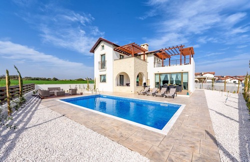 Ayia Thekla Villa | Kymma Villa #25 - An admirable villa for relaxing holidays