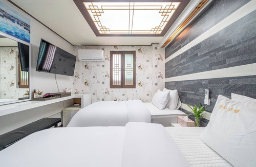 Hoehyeon-dong Hotel | Kyoung Dong Hotel