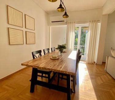 Agios Panteleimonas Apartment | Kypseli Modern Nest