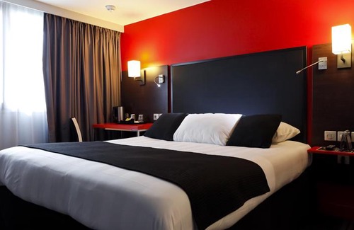 Sainte-Foy-les-Lyon Hotel | Kyriad Lyon Sud Sainte Foy