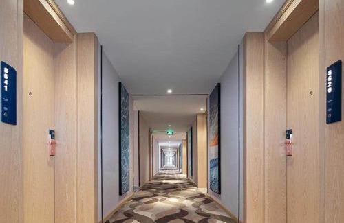 Longhua District Hotel | Kyriad Marvelous Hotel Shenzhen Longhua Dalang Business Center