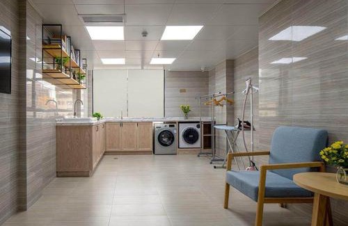 Longhua District Hotel | Kyriad Marvelous Hotel Shenzhen Longhua Dalang Business Center