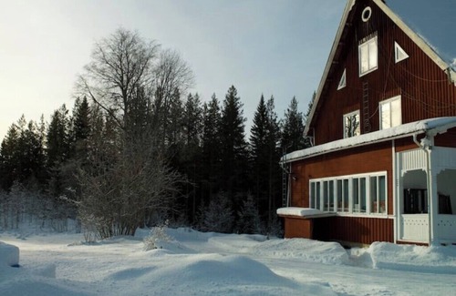 Ramsjo House | Lägenhet 60kvm med stort kök Hedsjö Skola, Hedsjö