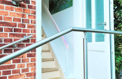 Syke Apartment | Ländliche Ferienwohnung im Idyllischen Bauerngarten