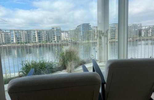 Amager Apartment | Lækker lejlighed med vand udsigt på Islands brygge