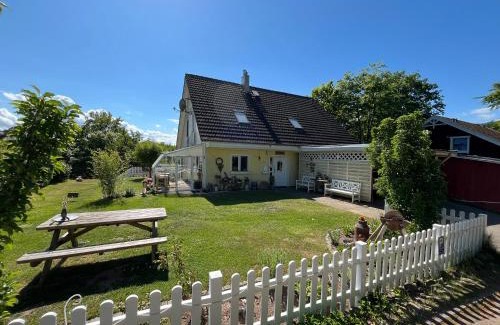Luetjensee House | Lüly