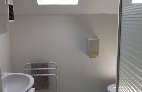 Caux Seine Agglo Apartment | L'Éclipse, Studio Issue 5
