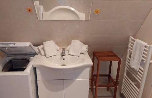 Port-en-Bessin-Huppain Apartment | L'écluse appartement vue sur mer