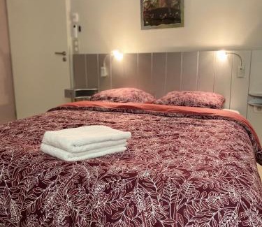 Mansac Villa | L’écrin des bois