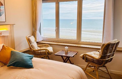 Barneville-Carteret Bed & Breakfast | "L'écume de mer" vue mer 2ème étage VILLA PLEIN VENT