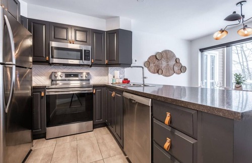 Mont-Tremblant Condo | L'Érablière Tremblant Ski In/Out Condo w/2bdrs