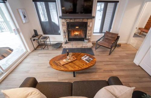Mont-Tremblant House | L'Érablière Tremblant Ski Inout Condo W 2bdrs